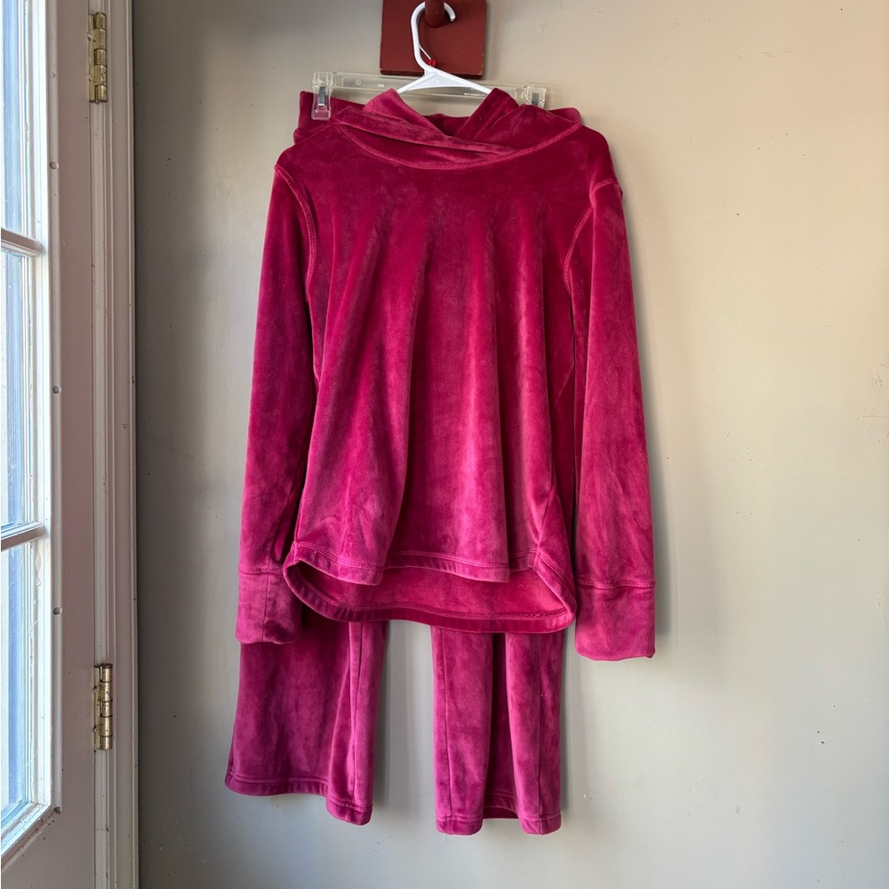 Pajamagram Soft Velvet Pink Matching Outfit Set S/M